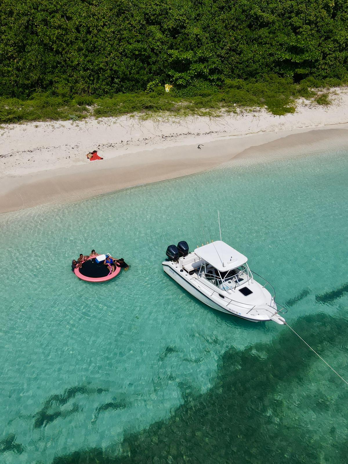 Boston Whaler 24' cruising in Puerto Rico waters