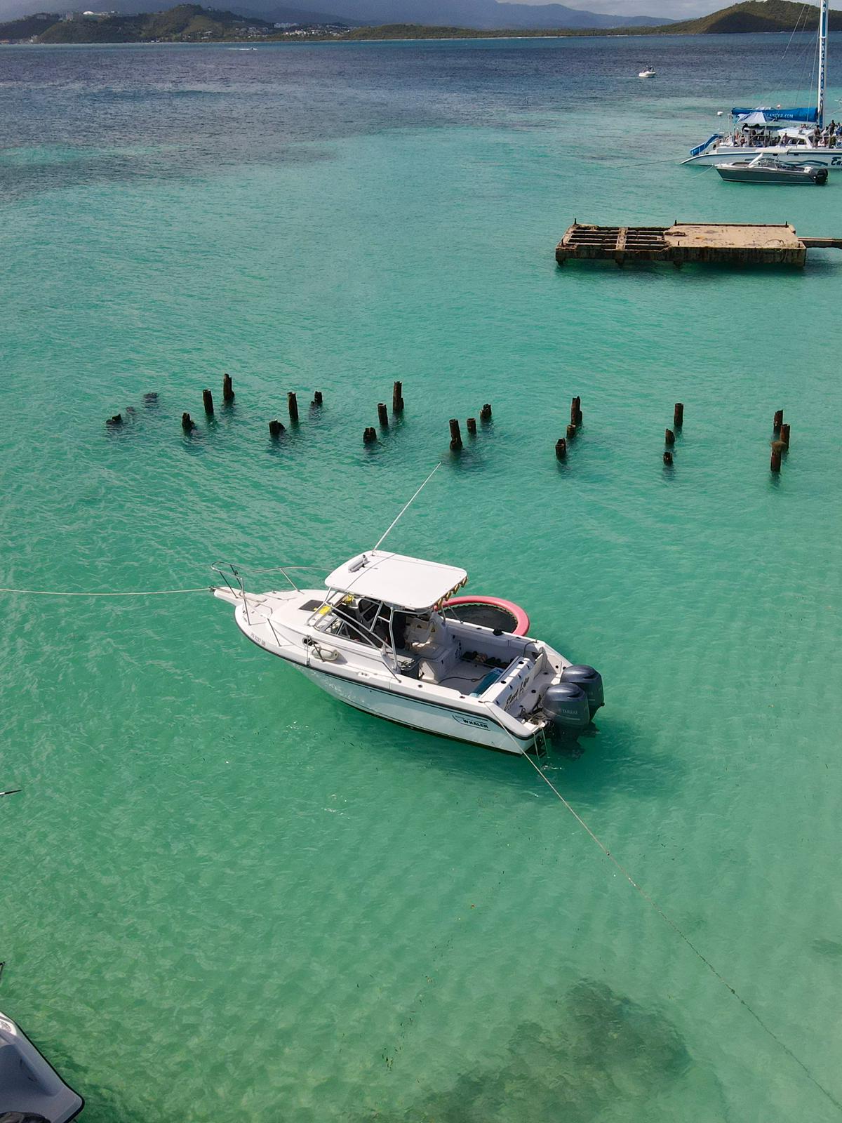 Boston Whaler 24' at Icacos and Palomino islands