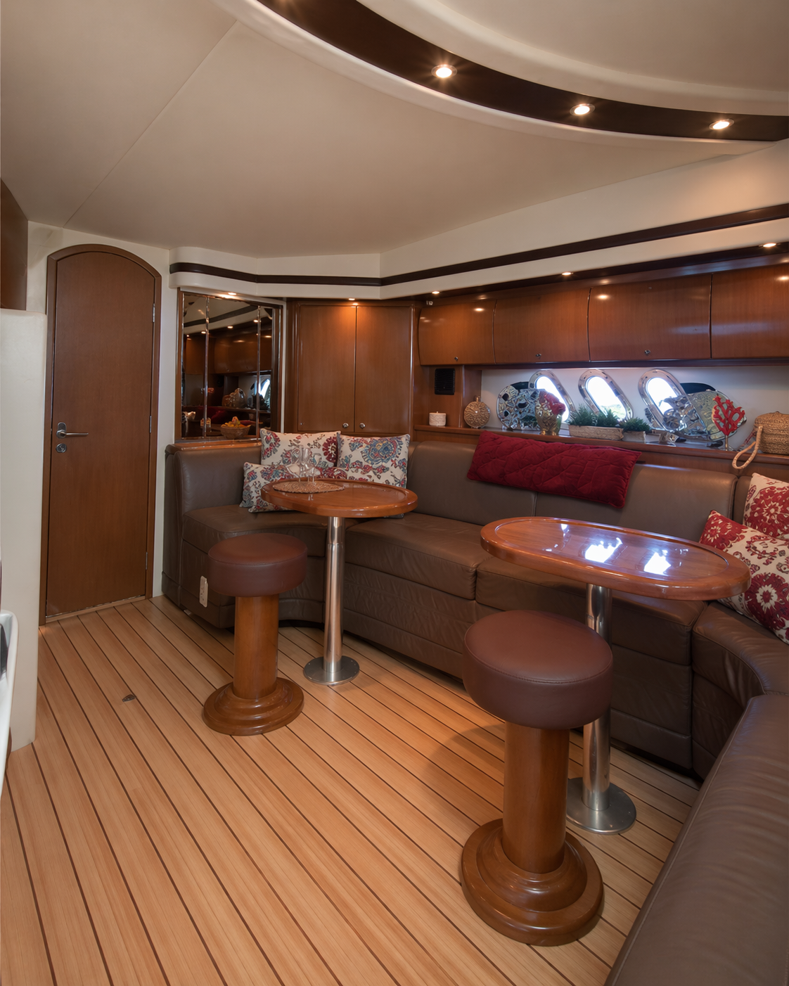 Cruiser 54' Yacht cruising Puerto Rico waters
